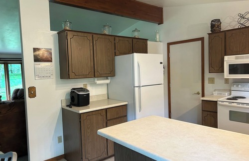 Channing House | 3-bedroom house located three miles from Sawyer Lake on the Michigamme River