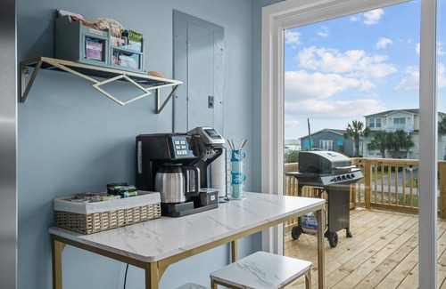 Topsail Beach House | 3-bedroom house with/Golf Cart- Top unit
