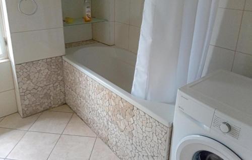 Sodici Apartment | 3 Bedroom Nice Apartment In Rijeka