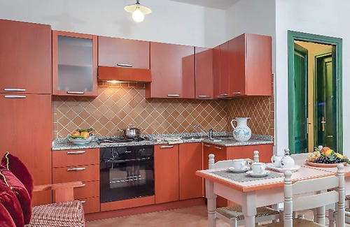 Sos Alinos Apartment | 3 bedroom nice apartment in Orosei