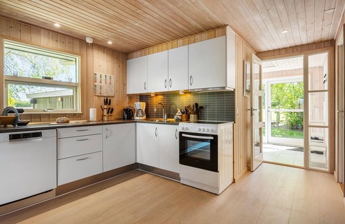 Hvalpsund House | 3 bedroom nice home in Farsø