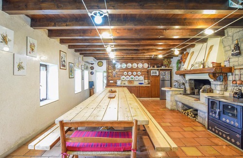 Trichiana House | 3 bedroom nice home in Borgo Valbelluna