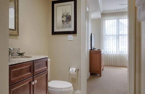 Destin Resort | 3 Bedroom Plus, Harbour View, on Destin Beach. Wyndham Emerald Grande