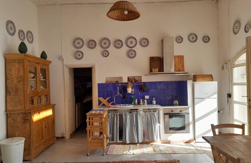 Praiola House | 3 Bedroom Private vacation home in riposto