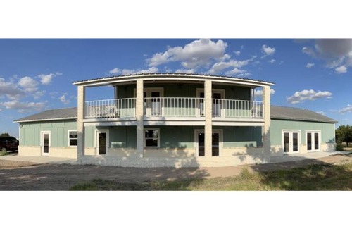 Rogers House | 3 Bedroom Ranch-house with a Private Lake. Swim/Fish/Kayak