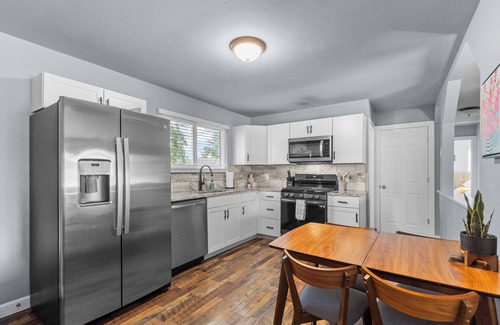 St. Peters House | 3 Bedroom Ranch in St Peters by StayLage