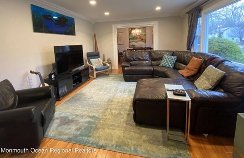 Ocean Township Apartment | 3 Bedroom Single family 341985 by Houzlet