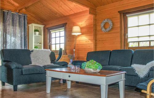 Rheezerveen House | 3 Bedroom Stunning Home In Rheezerveen