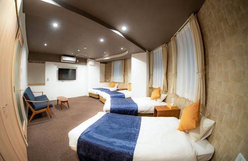 Naniwa Hotel | 3 bedroom suite - Three Bedroom Suite/Osaka Ōsaka