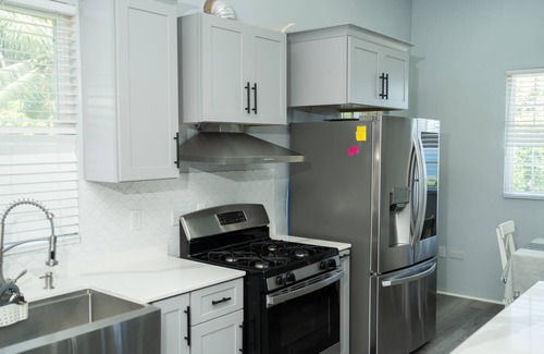 Petite Calivigny Bay Apartment | 3-bedroom Upper Level