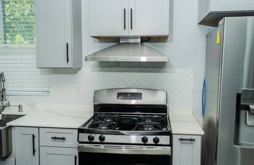 Petite Calivigny Bay Apartment | 3-bedroom Upper Level
