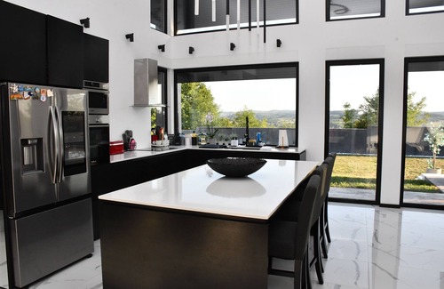 Mladenovac Villa | 3-bedroom villa in beautiful Umčari with AC