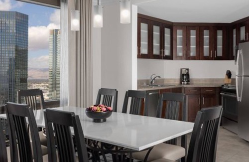 Las Vegas Resort | 3 Bedroom Villa, Sleeps 12, at Las Vegas Marriott Grand Chateau Resort!