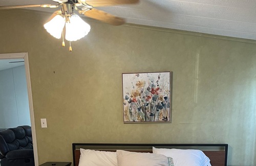 Wytheville House | 3 bedroom with parking and great views.