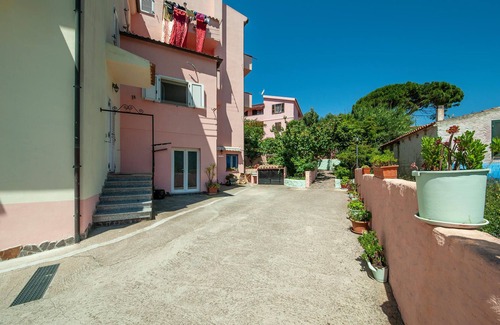 La Maddalena Apartment | 3 Bedrooms Apartment In La Maddalena