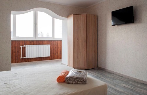 Obolon' Apartment | 3-bedrooms apartment on the obolonskiy avenue 40