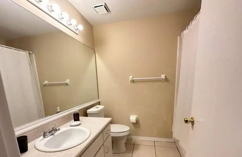 Indian Wells House | 3-Bedrooms Harry Potter w/ Pool Disney 3.8mi