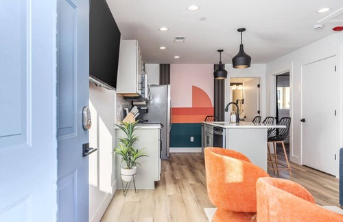 Hillsboro West End Apartment | 3 Beds Condo WALK to Hillsboro Village, Belmont