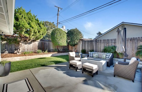 West Mesa House | 3 blocks from the Ocean