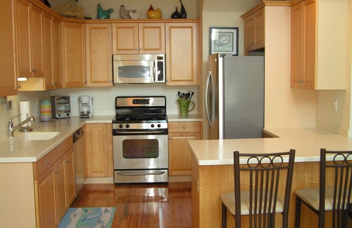 Seaside Heights House | 3 BR 2 CAR GARAGE SPACIOUS TOWNHOUSE- STEPS TO THE BEACH/BOARDWALK W/OCEAN VIEW