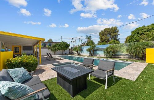 Southwest Village House | 3 Br Oasis W Private Pool In Old Town