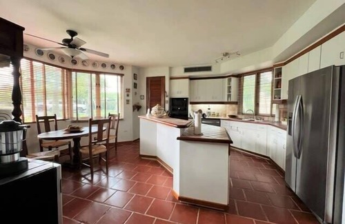 Cerro Gordo Villa | 3 BR – Villa Coco at Lakeside Villas