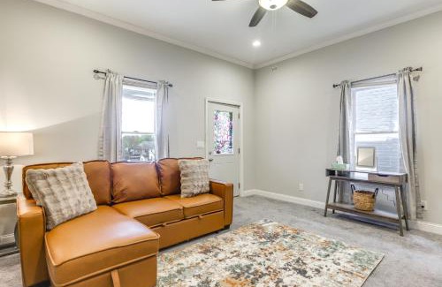 Latonia House | 3 Mi to Dtwn Covington Getaway with Backyard