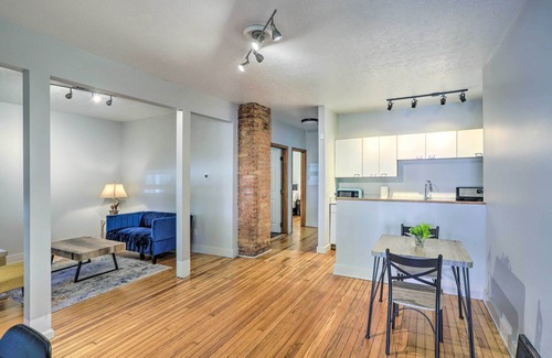 Tremont Apartment | 3 Mi to Dtwn: Walkable Apt in Cleveland!