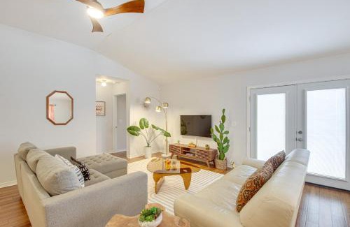 Milton House | 3 Mi to Escambia Bay Home with Deck and Private Yard!