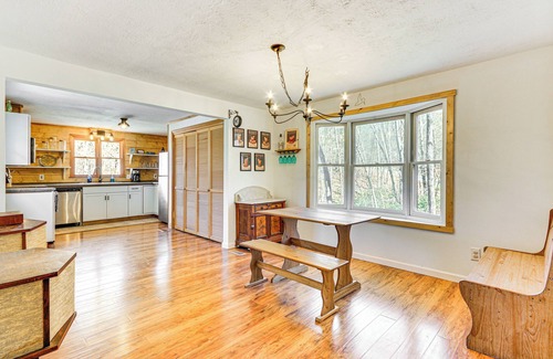 Stokes Cabin | 3 Mi to Hanging Rock State Park: Outdoor Haven!