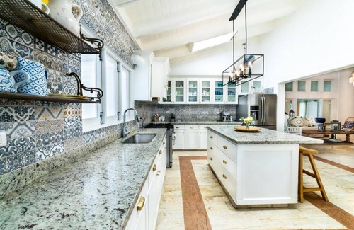 Los Lagos Villa | 3 min from minitas beach and direct access to the golf camp.