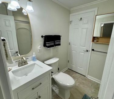 Beaufort House | 3 Min Walk to Starbucks. Pet Yes