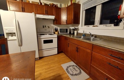 Huron-Kinloss House | 3 minutes to the beach, private and spacious.
