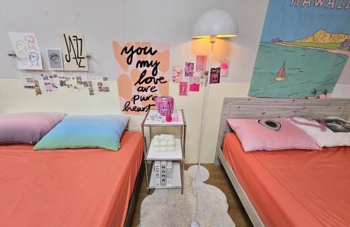 Cheongpa-dong Apartment | 3 minutes walk from Seoul Station, arrive at Incheon Airport Railway AREX at once, including breakfast, B1F