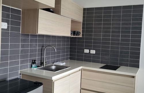 Manizales Apartment | 3. Modern apartment with excellent location! Casa Azul, Carrera 23 C 69 10