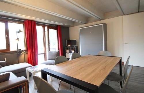 Flaine Apartment | 3 Pièces Rénové pour 6 Pers. à Flaine Forum - 50m², Proche Pistes et Commerces - FR-1-687-35