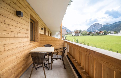 Mareo Apartment | 3-Room Apartment Miara with Mountain View, Wi-Fi & Balcony