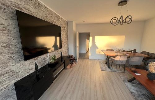 Norderstedt Apartment | 3-room apartment - near airport & Hamburg