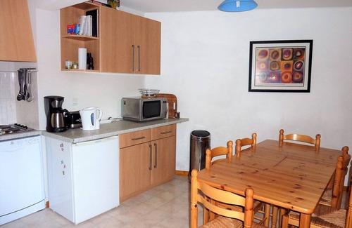 Station de Drouzin le Mont Apartment | 3-room apt with parking, ski-in/ski-out in Saint-Jean-d'Aulps