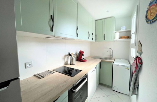 Isolella Apartment | 3-room apt with terrace and sea view, 500m from the beach