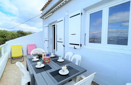 Isolella Apartment | 3-room apt with terrace and sea view, 500m from the beach
