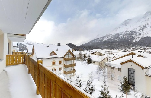 Silvaplana Apartment | 3-roomed apartment on the second floor, approx.