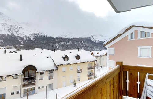 Silvaplana Apartment | 3-roomed apartment on the second floor, approx.