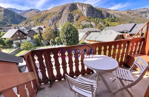 Valloire Apartment | 3 rooms 6 people Private covered parking Free Wifi