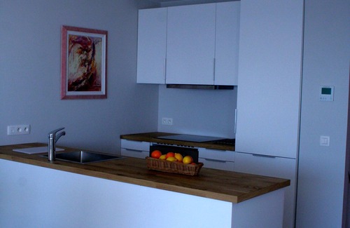 Espero-Pax Apartment | 3 rooms with sea view and large terrace 7 minutes from the beach