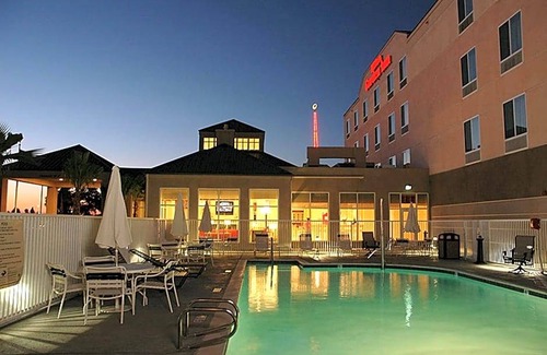 Victorville Hotel | 3-Star Hotel ∙ Hilton Garden Inn Victorville
