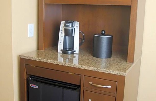 Watertown Hotel | 3-Star Hotel ∙ Hilton Garden Inn Watertown