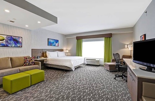 Ajax Hotel | 3-Star Hotel ∙ Hilton Garden Inn Toronto/Ajax