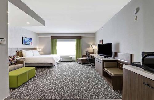 Ajax Hotel | 3-Star Hotel ∙ Hilton Garden Inn Toronto/Ajax