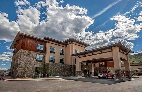 Durango Hotel | 3-Star Hotel ∙ Homewood Suites by Hilton, Durango